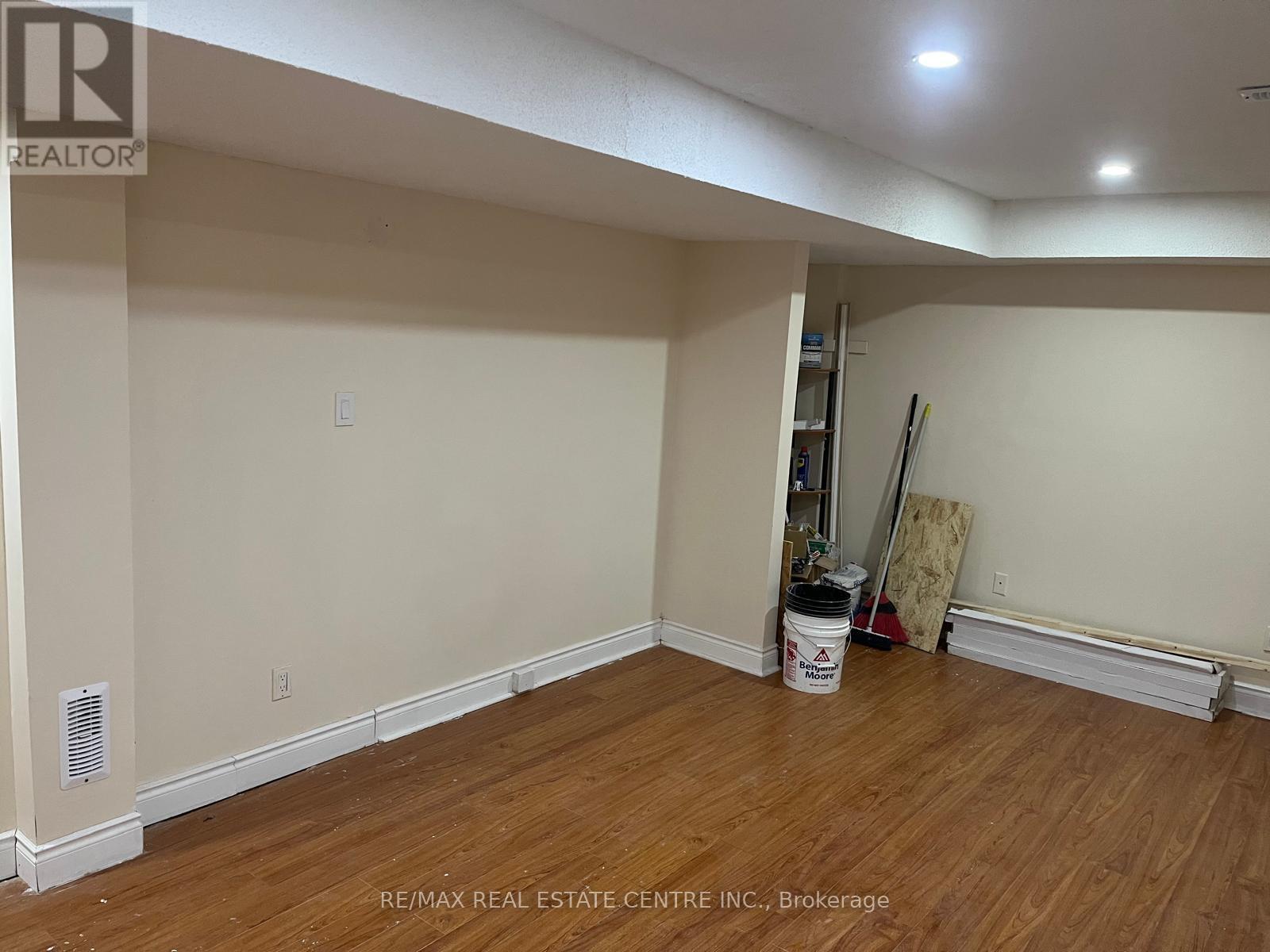 Bsmt - 76 Tideland Drive, Brampton, Ontario  L7A 2W1 - Photo 9 - W12550486