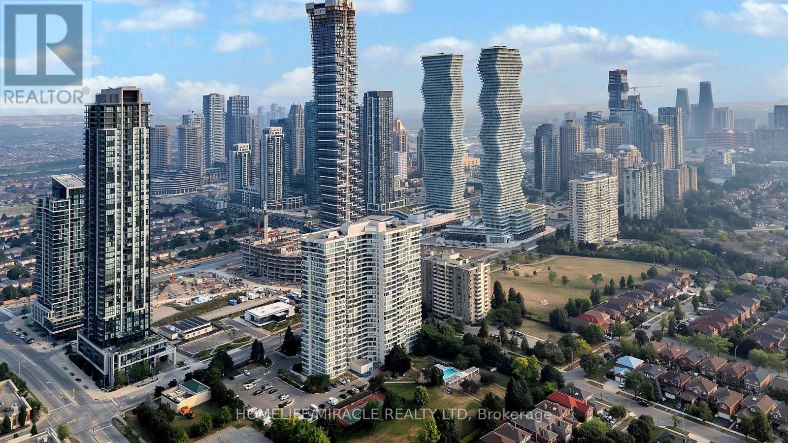 2009 - 550 Webb Drive, Mississauga, Ontario  L5B 3Y4 - Photo 2 - W12550678