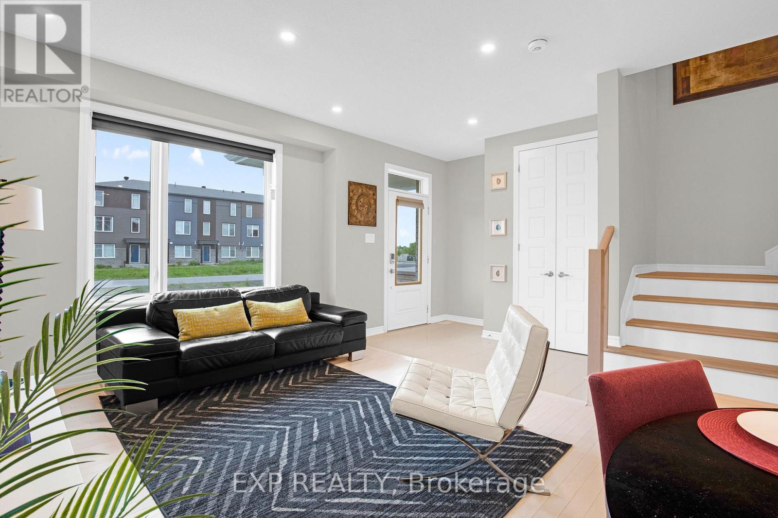 1082 Chapman Mills Drive, Ottawa, Ontario  K2J 6P5 - Photo 7 - X12552524