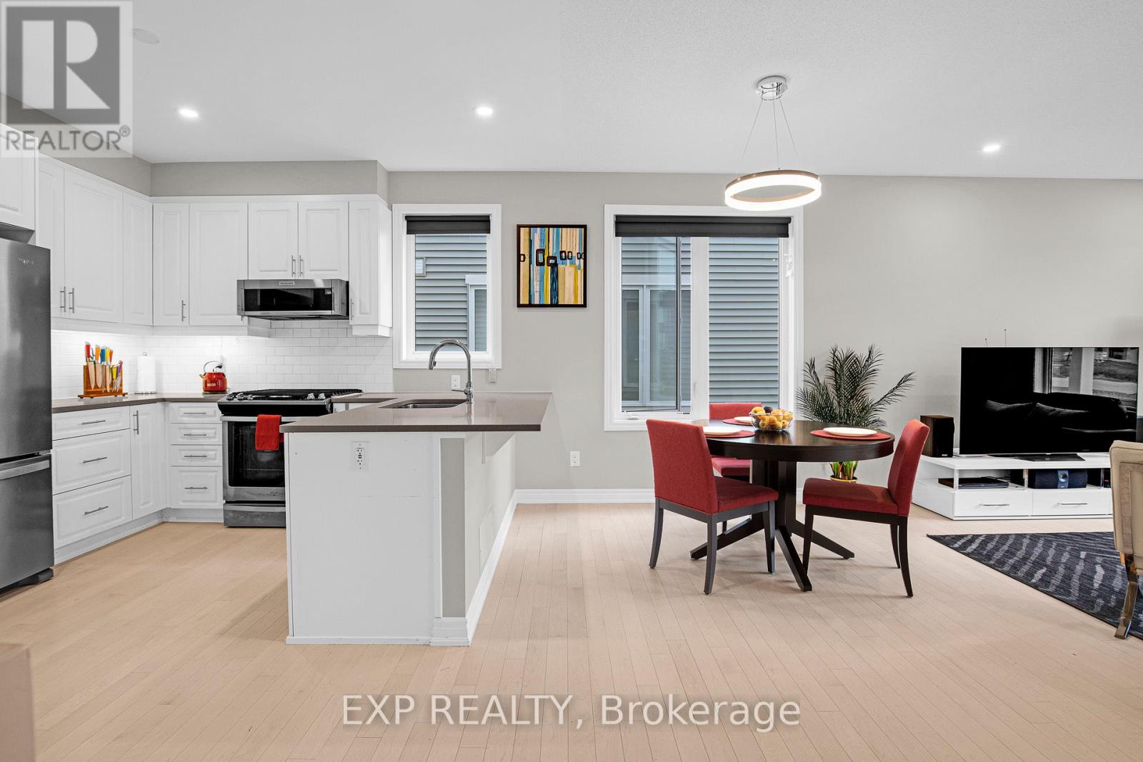 1082 Chapman Mills Drive, Ottawa, Ontario  K2J 6P5 - Photo 9 - X12552524