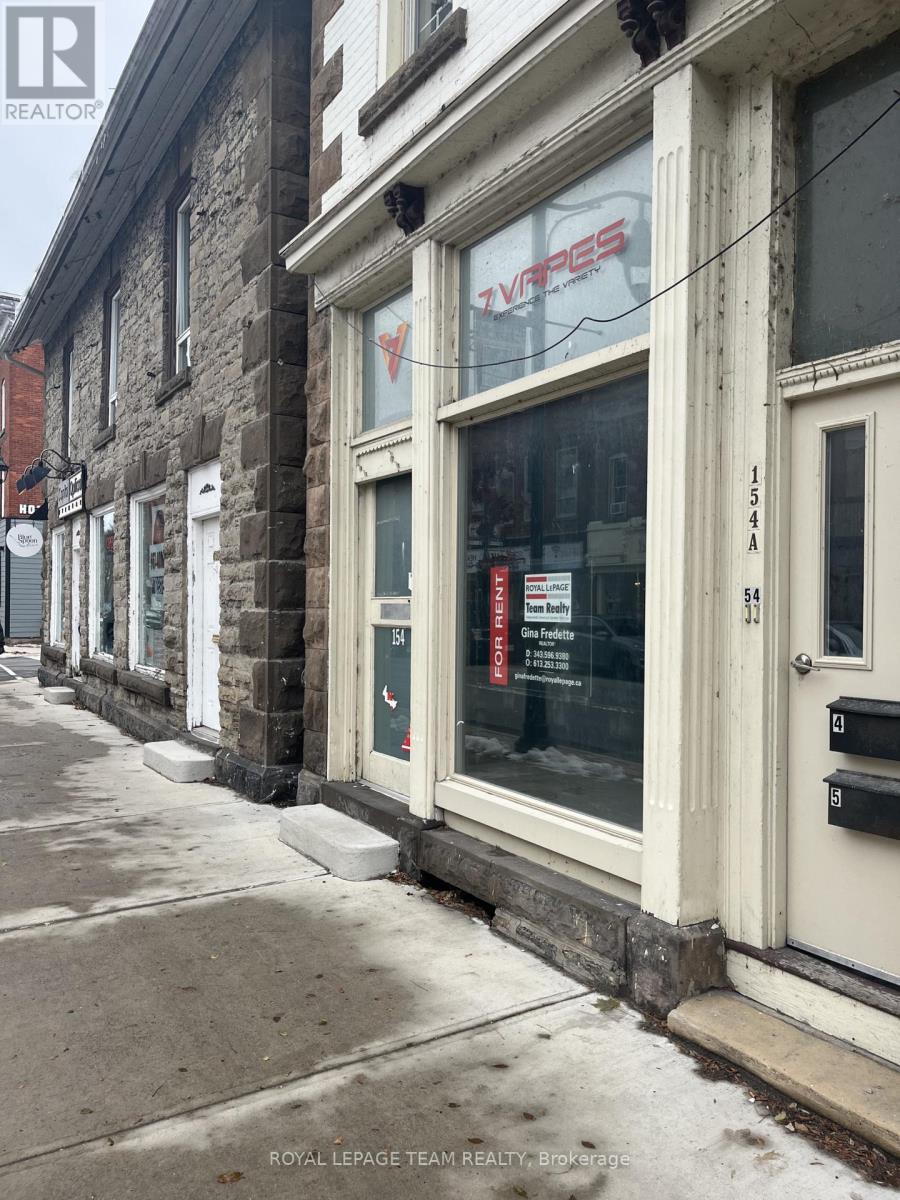 154 Bridge Street, Carleton Place, Ontario K7C 2V7 - Photo 1 - X12552622