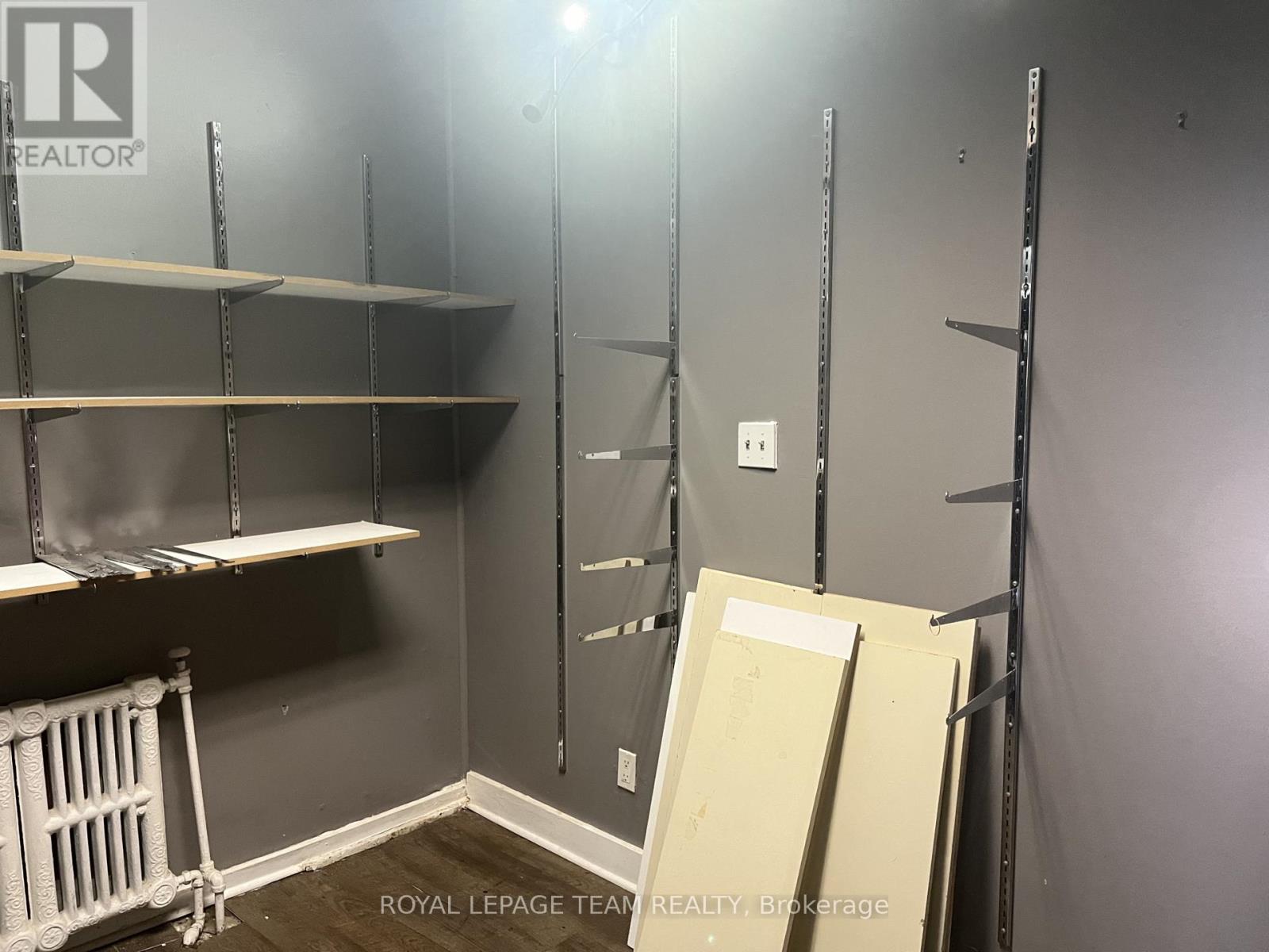 154 Bridge Street, Carleton Place, Ontario K7C 2V7 - Photo 7 - X12552622