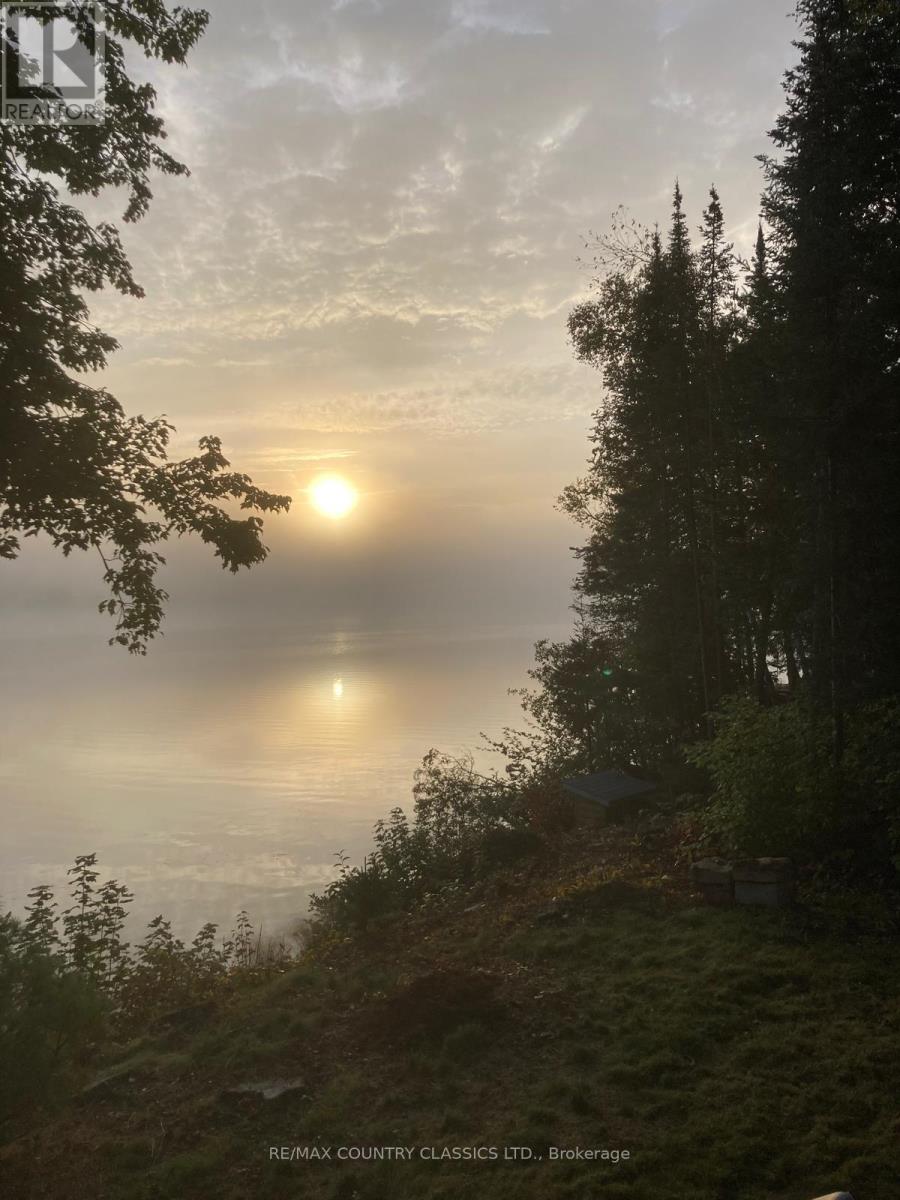 2954 Aylen Lake Road, South Algonquin, Ontario  K0J 2M0 - Photo 3 - X12552594