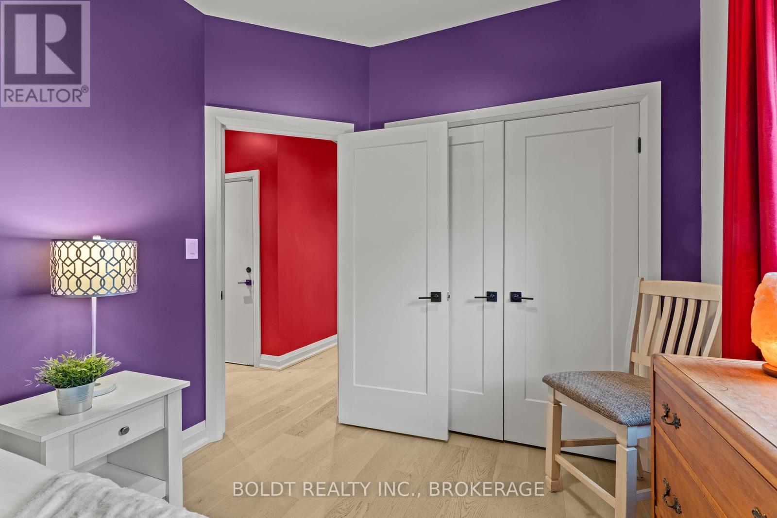 1074b Vansickle Road N, St. Catharines, Ontario  L2S 2X3 - Photo 10 - X12552460