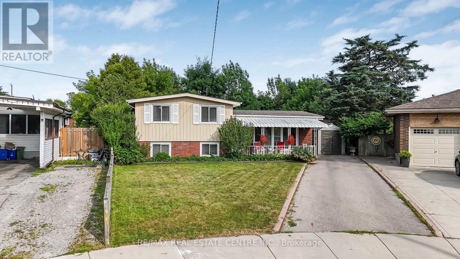 23 Coral Drive, Hamilton, Ontario  L8V 2N4 - Photo 36 - X12552372