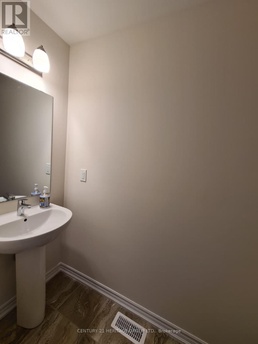 157 Gear Avenue, Erin, Ontario  N0B 1T0 - Photo 5 - X12552382