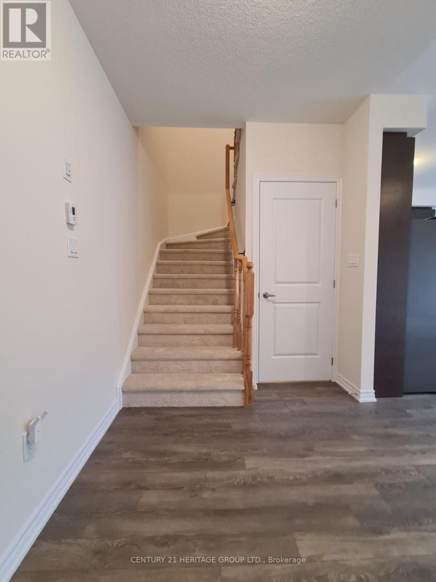 157 Gear Avenue, Erin, Ontario  N0B 1T0 - Photo 6 - X12552382