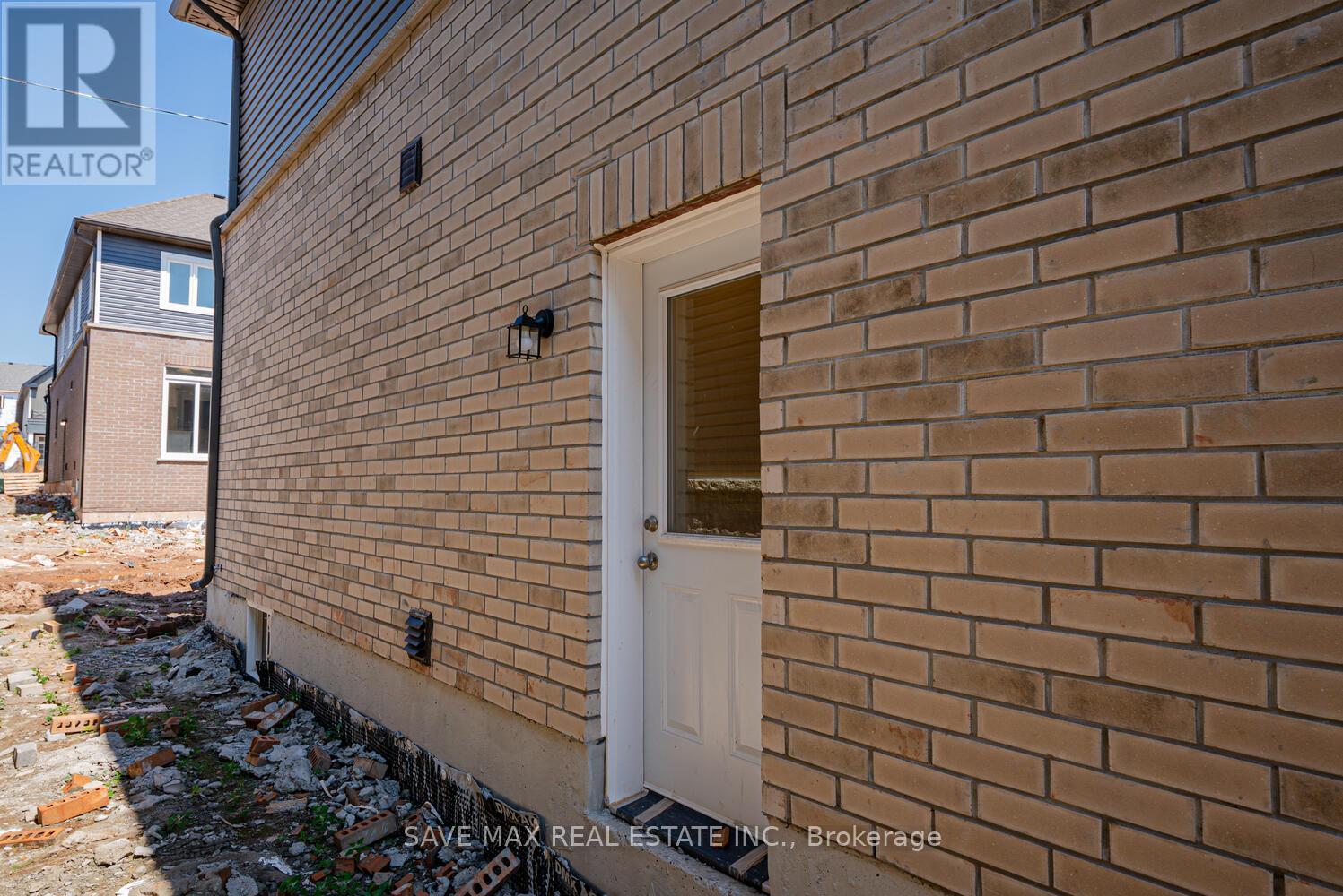 82 Sanders Road, Erin, Ontario  N0B 1T0 - Photo 44 - X12552388