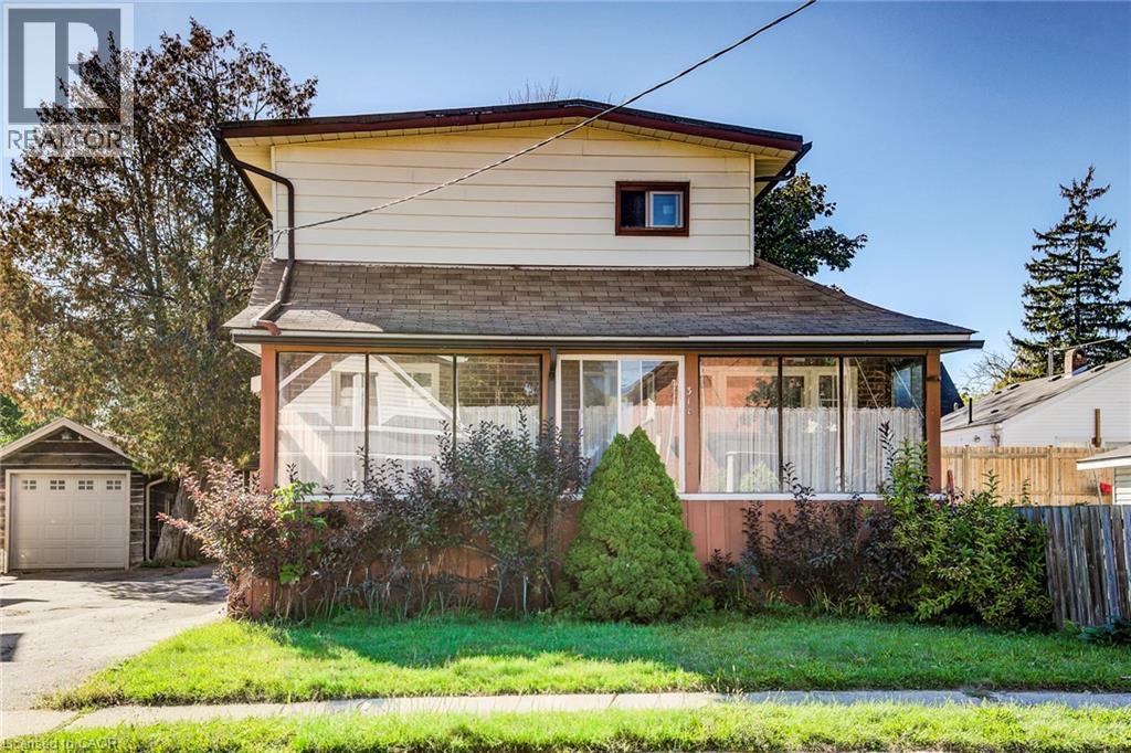 318 Middle Street, Cambridge, Ontario N3H 3Z8 - Photo 2 - 40775339