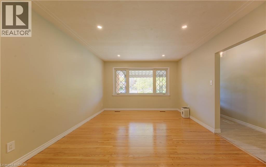 88 Ellis Crescent S, Waterloo, Ontario  N2J 2B8 - Photo 20 - 40781001