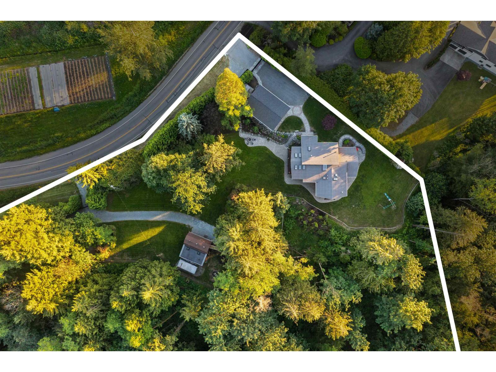 25149 72 Avenue, Langley, British Columbia  V4W 1J1 - Photo 4 - R3041931