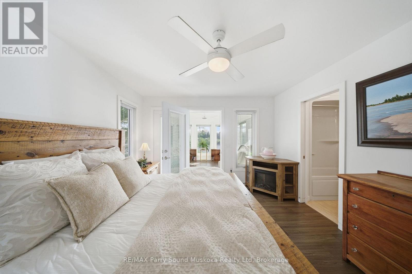 215 Dunchurch Estates Road, Whitestone, Ontario  P0G 1G0 - Photo 30 - X12552504