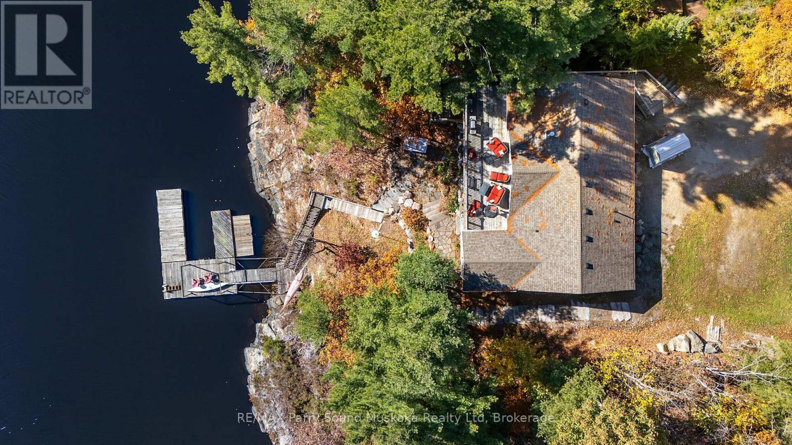 215 Dunchurch Estates Road, Whitestone, Ontario  P0G 1G0 - Photo 5 - X12552504