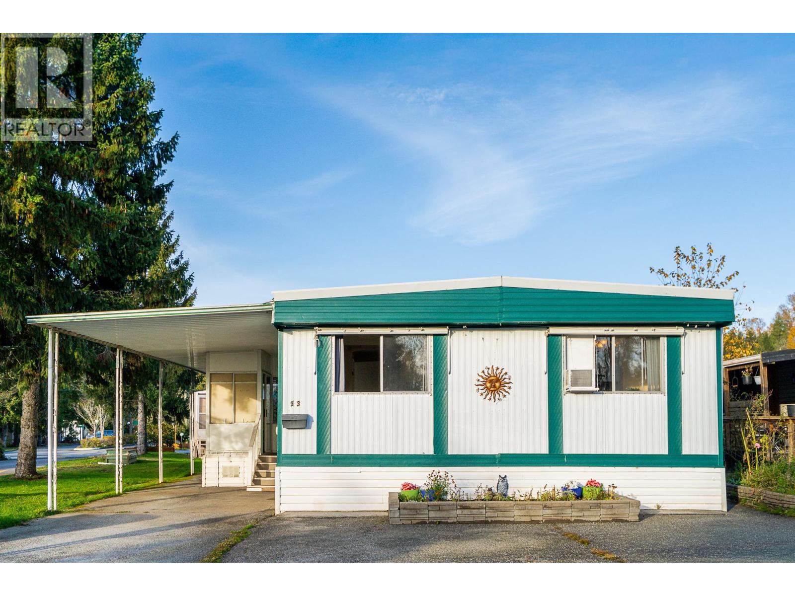 93 201 Cayer Street, Coquitlam, British Columbia  V3K 5A9 - Photo 1 - R3067133