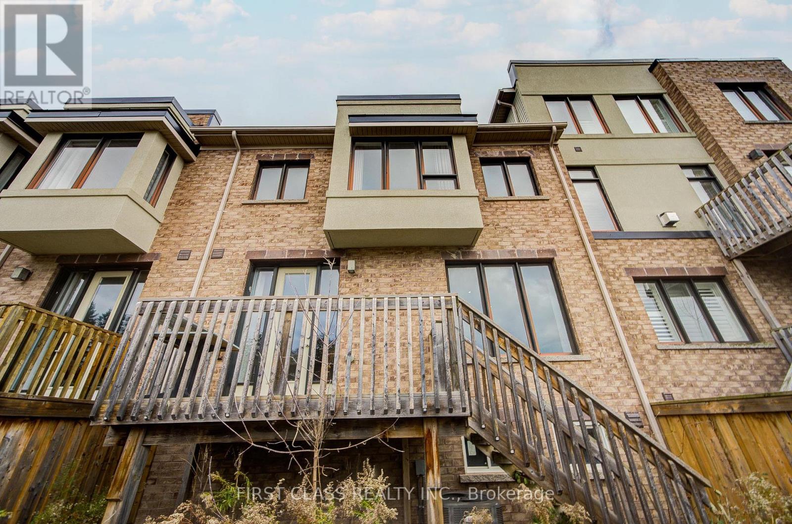 52 Helliwell Crescent, Richmond Hill, Ontario  L4E 1C7 - Photo 37 - N12470896