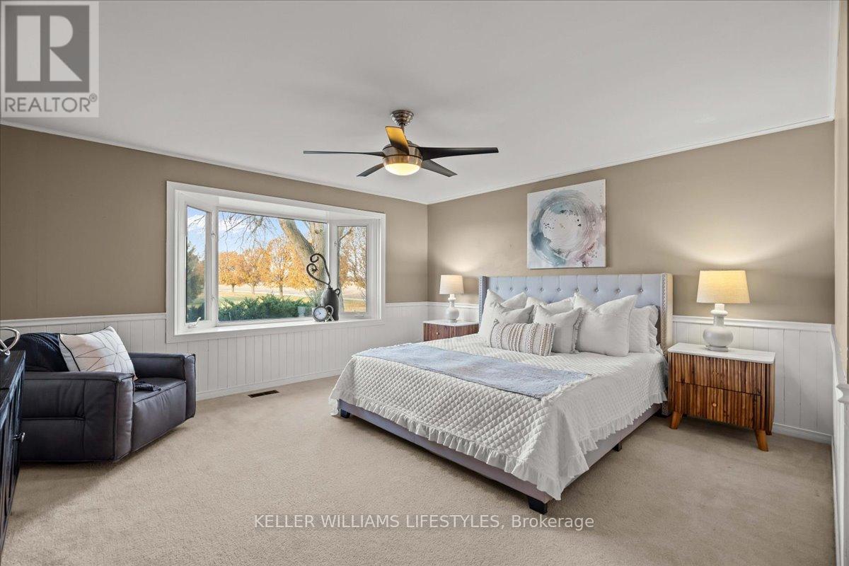 3981 Hyslop Line, Plympton-Wyoming, Ontario  N0N 1E0 - Photo 16 - X12550946