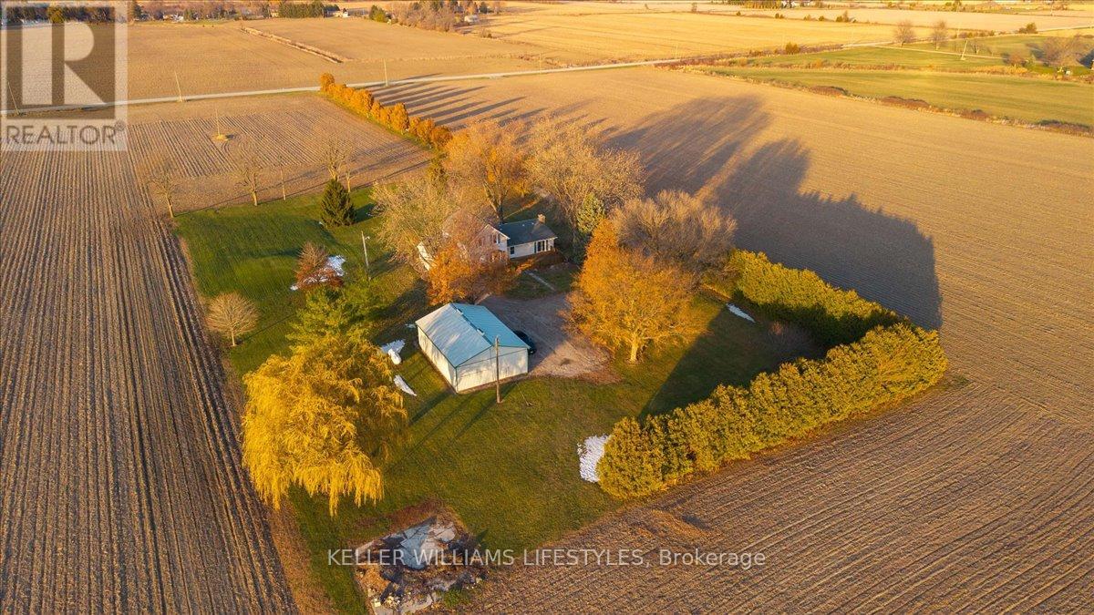 3981 Hyslop Line, Plympton-Wyoming, Ontario  N0N 1E0 - Photo 43 - X12550946