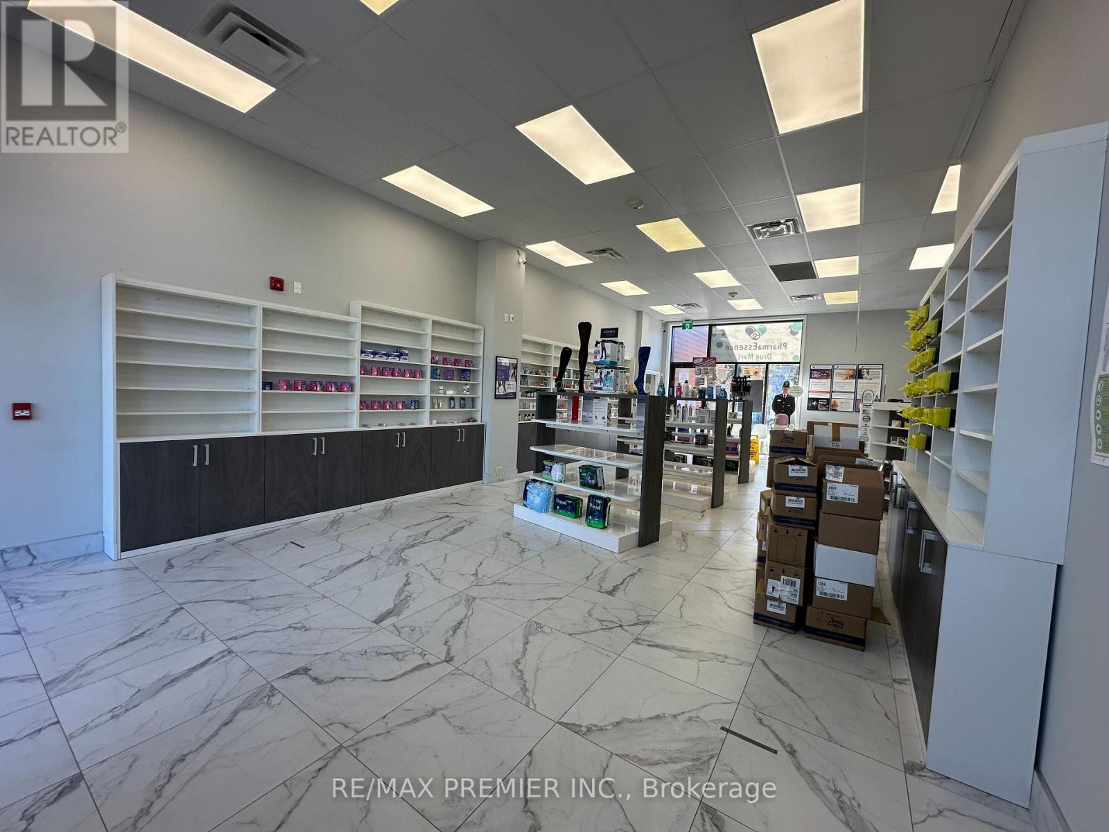 120 Guelph Street, Halton Hills, Ontario  L7G 4A4 - Photo 22 - W12451385