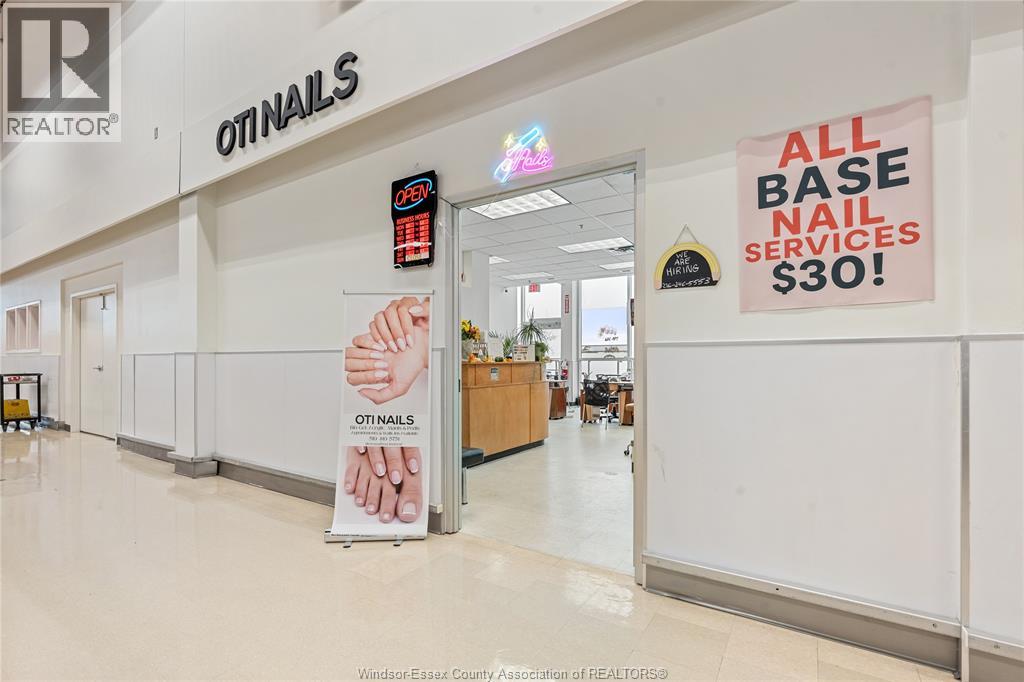 MLS# 25028991: 4371 WALKER ROAD, Windsor, Canada