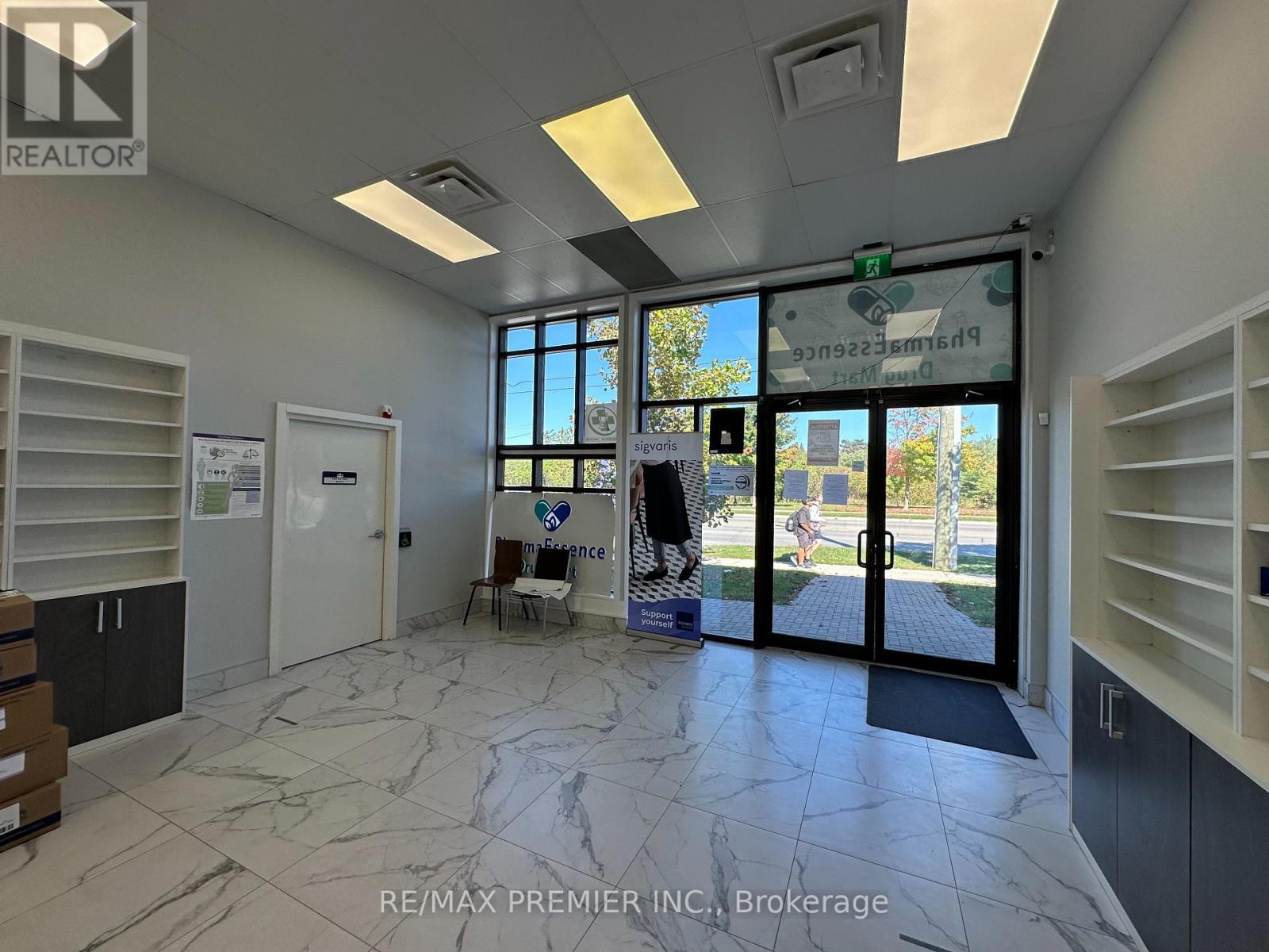 120 Guelph Street, Halton Hills, Ontario  L7G 4A4 - Photo 21 - W12451385