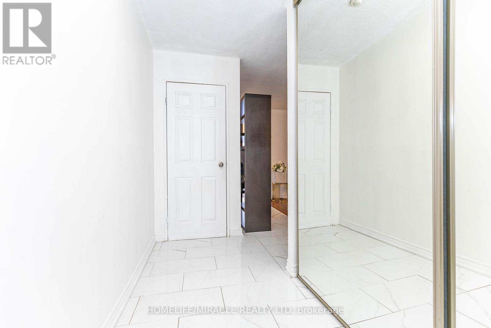 2311 - 18 Knightsbridge Road, Brampton, Ontario  L6T 3X5 - Photo 12 - W12539448