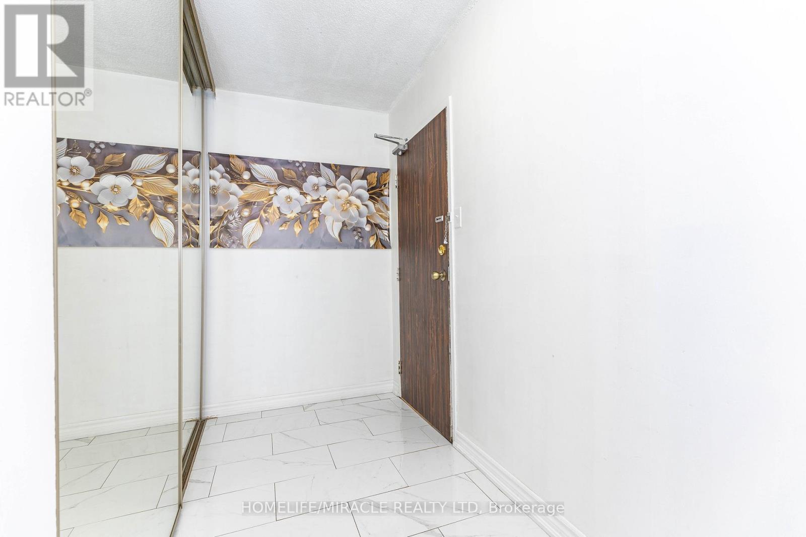 2311 - 18 Knightsbridge Road, Brampton, Ontario  L6T 3X5 - Photo 11 - W12539448