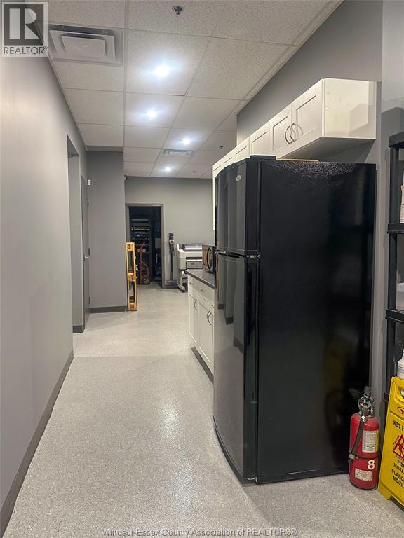 2950 Dougall Unit# 3, Windsor, Ontario  N9E 1S2 - Photo 17 - 25028755