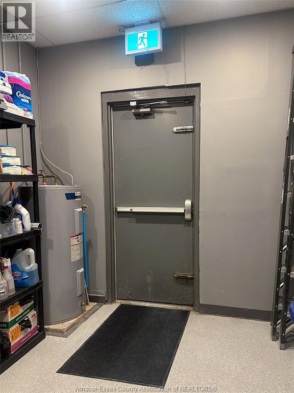 2950 Dougall Unit# 3, Windsor, Ontario  N9E 1S2 - Photo 20 - 25028755