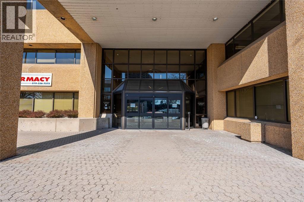 265 Front Street North Unit# 405,406, Sarnia, Ontario  N7T 7V4 - Photo 3 - 25028963