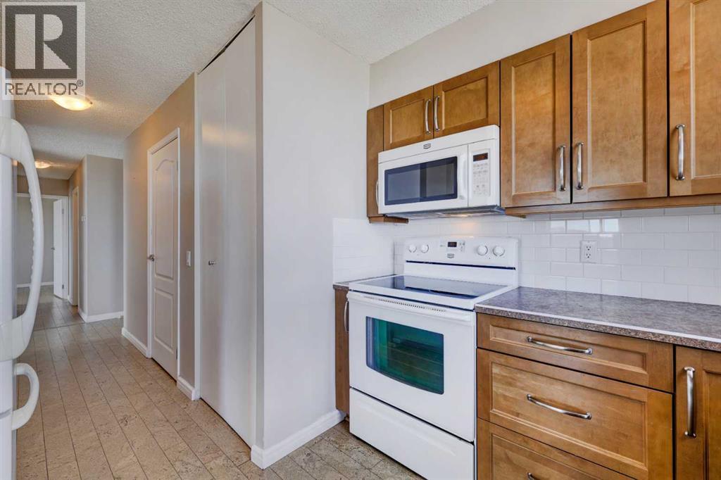 1501, 145 Point Drive Nw, Calgary, Alberta  T3B 4W1 - Photo 18 - A2213489