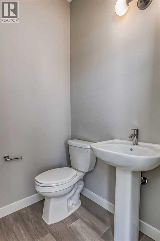 291 Waterford Heights, Chestermere, Alberta  T1X 3B6 - Photo 7 - A2256627