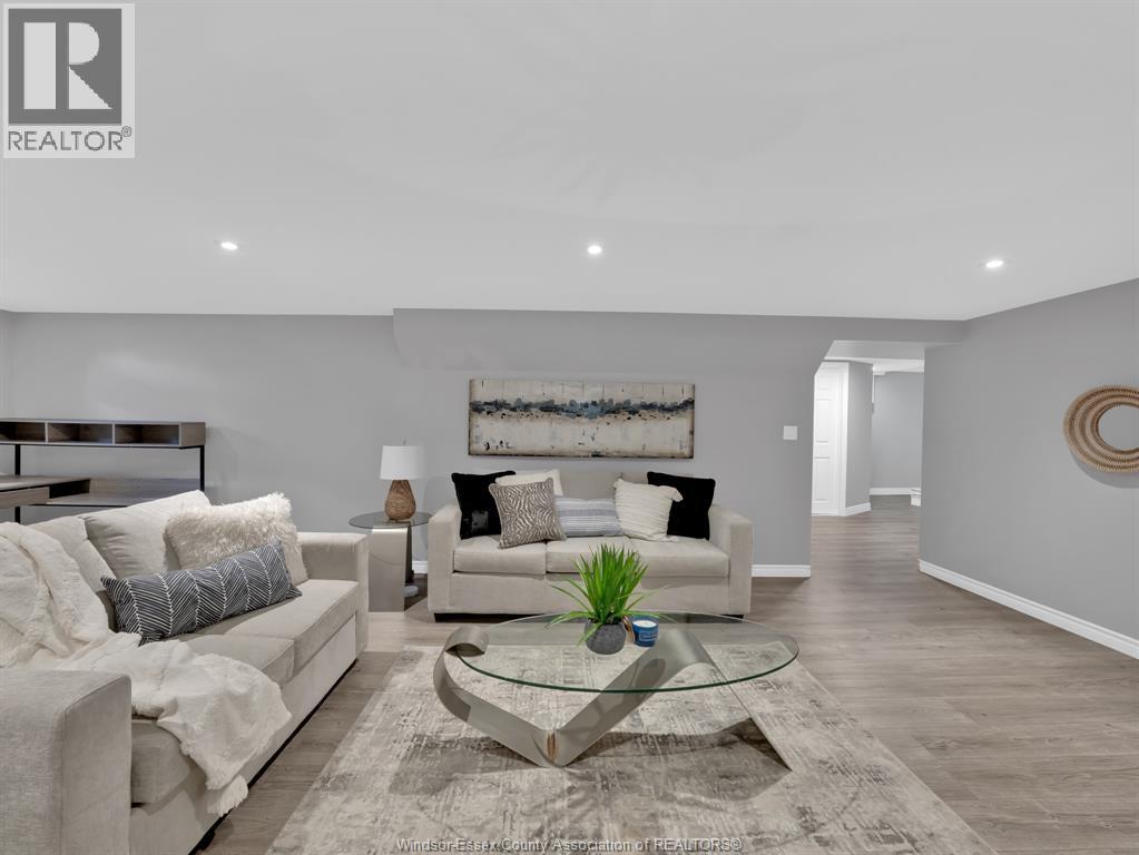 3312 Mckay Avenue, Windsor, Ontario N9E 2R5 - Photo 20 - 25028917