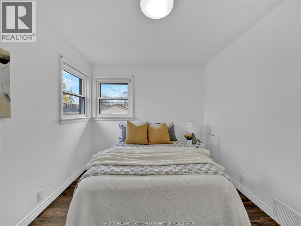 3312 Mckay Avenue, Windsor, Ontario N9E 2R5 - Photo 15 - 25028917