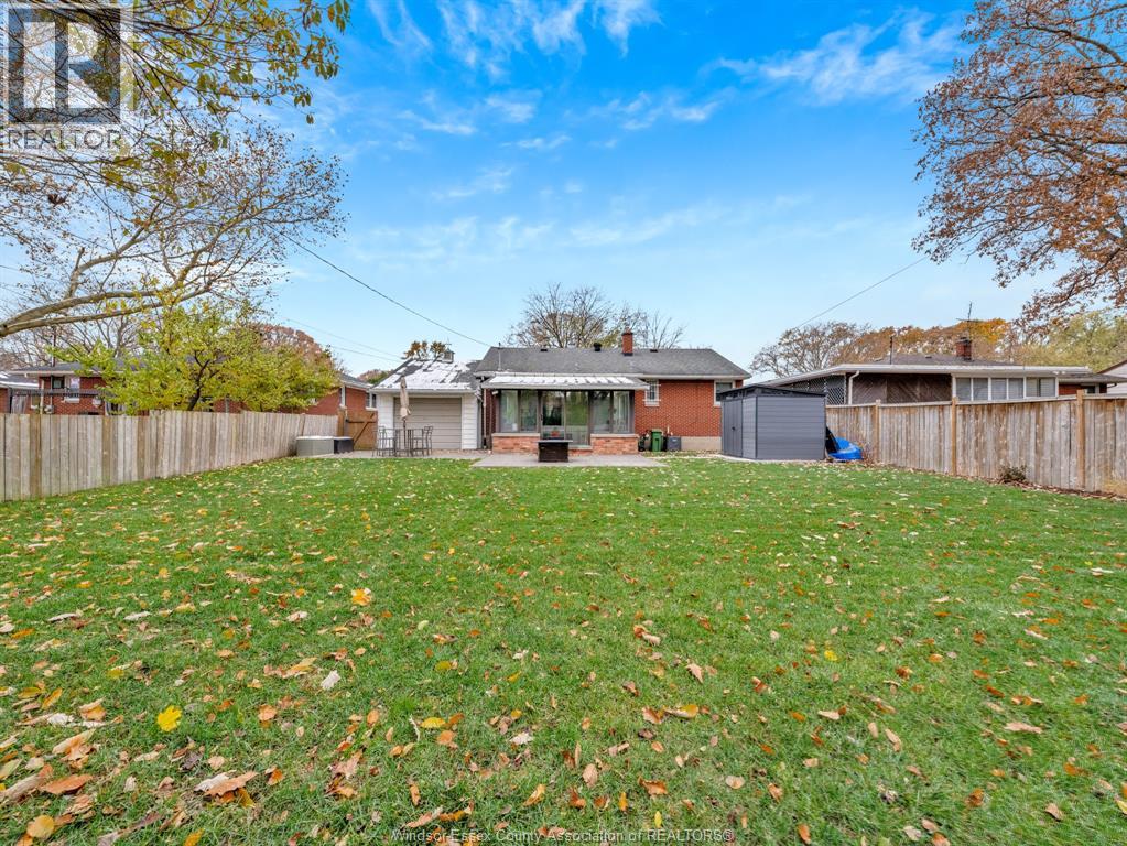 3312 Mckay Avenue, Windsor, Ontario N9E 2R5 - Photo 32 - 25028917