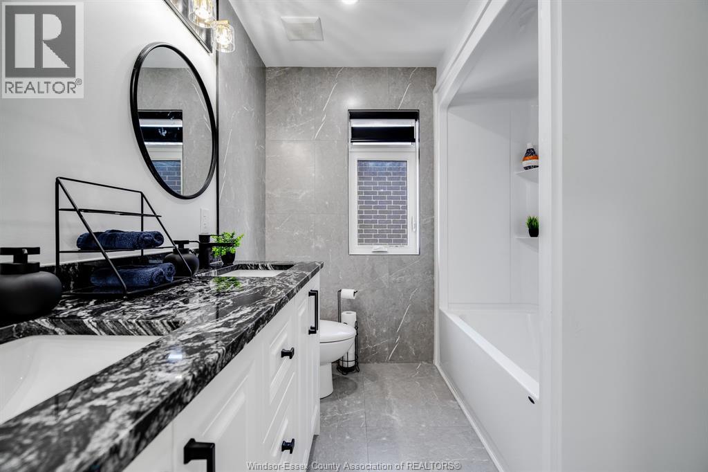 364 Water, Lakeshore, Ontario N8L 1A7 - Photo 32 - 25028945