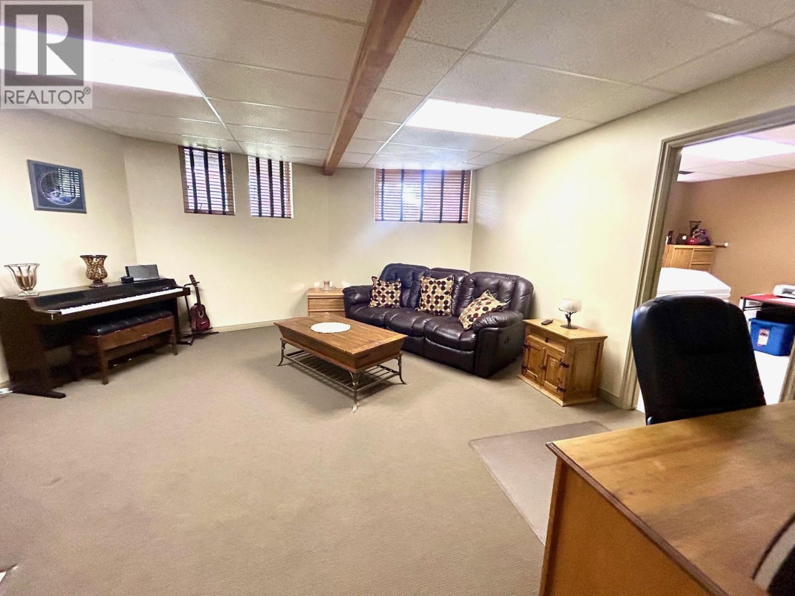 58 Radar Road, Fort Nelson, British Columbia  V0C 1R0 - Photo 20 - R3012384