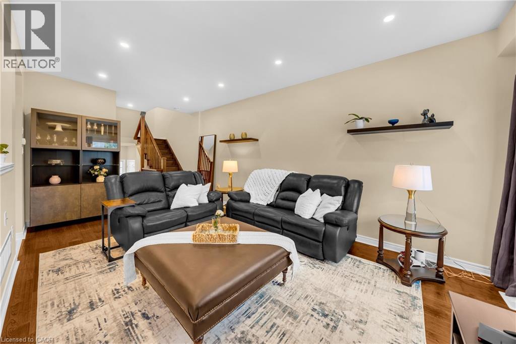 40 Dartmouth Gate Unit# 22, Stoney Creek, Ontario  L8E 0C4 - Photo 9 - 40787397