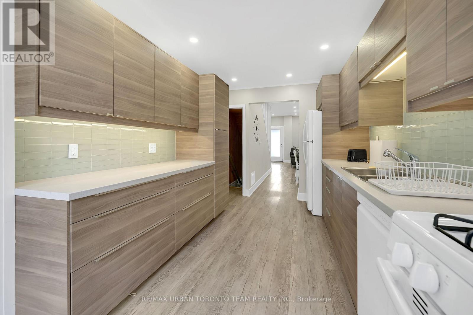 57.5 Sumach Street, Toronto, Ontario  M5A 3J6 - Photo 11 - C12552604