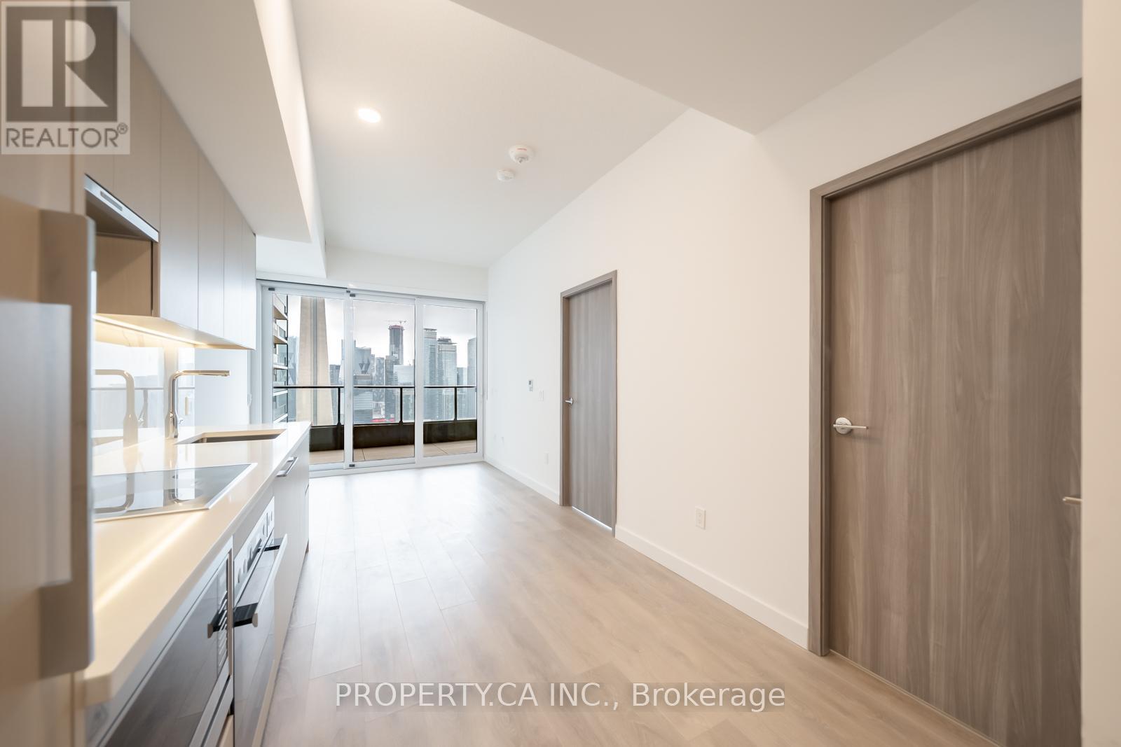 4507 - 23 Spadina Avenue, Toronto, Ontario  M5V 3M5 - Photo 6 - C12552624