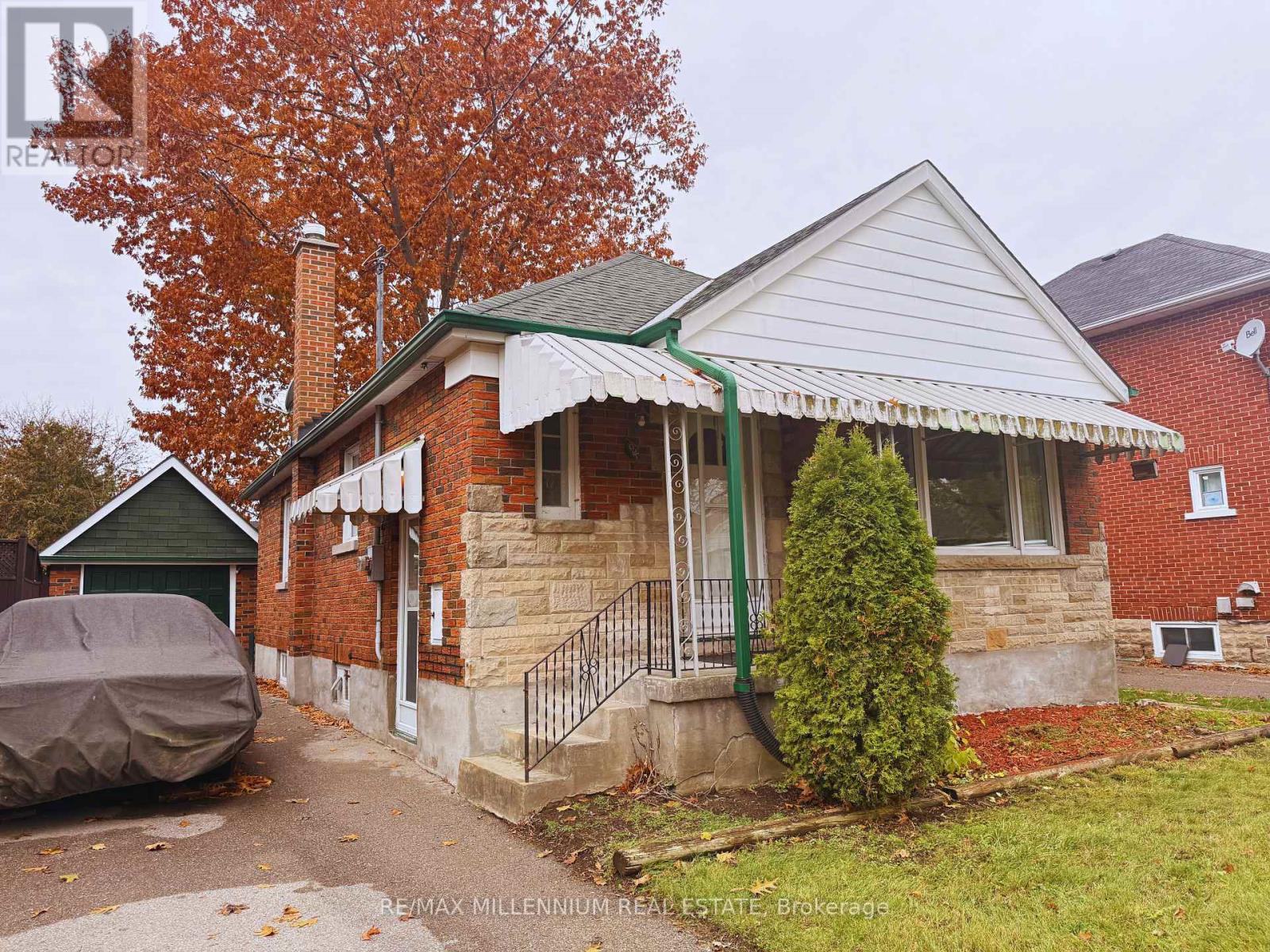 94 Cadillac Avenue S, Oshawa, Ontario L1H 5Z2 - Photo 3 - E12552518