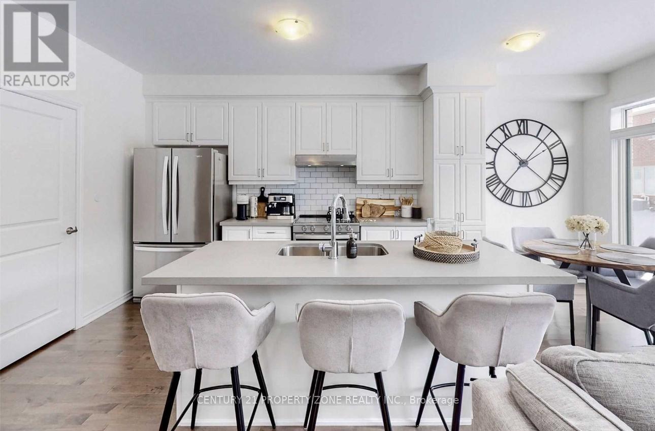 31 Sutcliffe Drive, Whitby, Ontario  L1R 0R2 - Photo 7 - E12552618