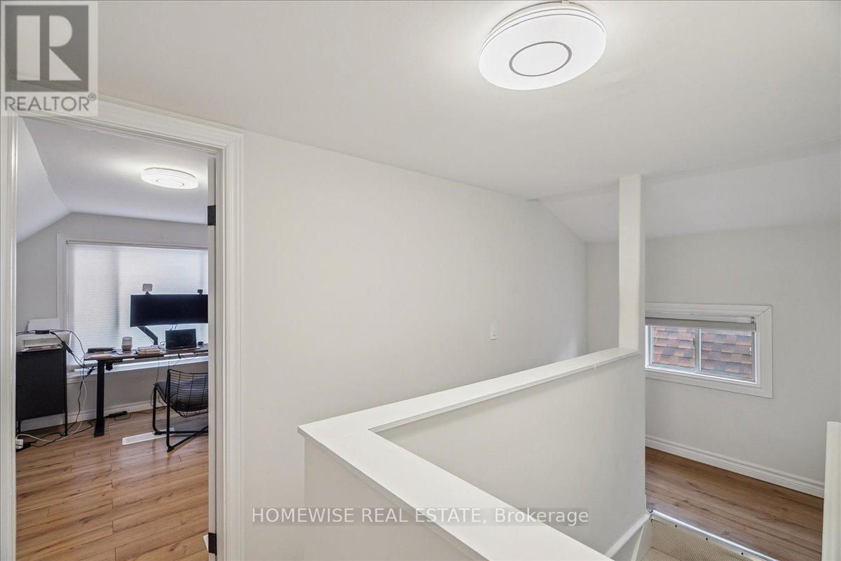 20 Greenaway Avenue, Hamilton, Ontario  L8L 6C4 - Photo 21 - X12551022