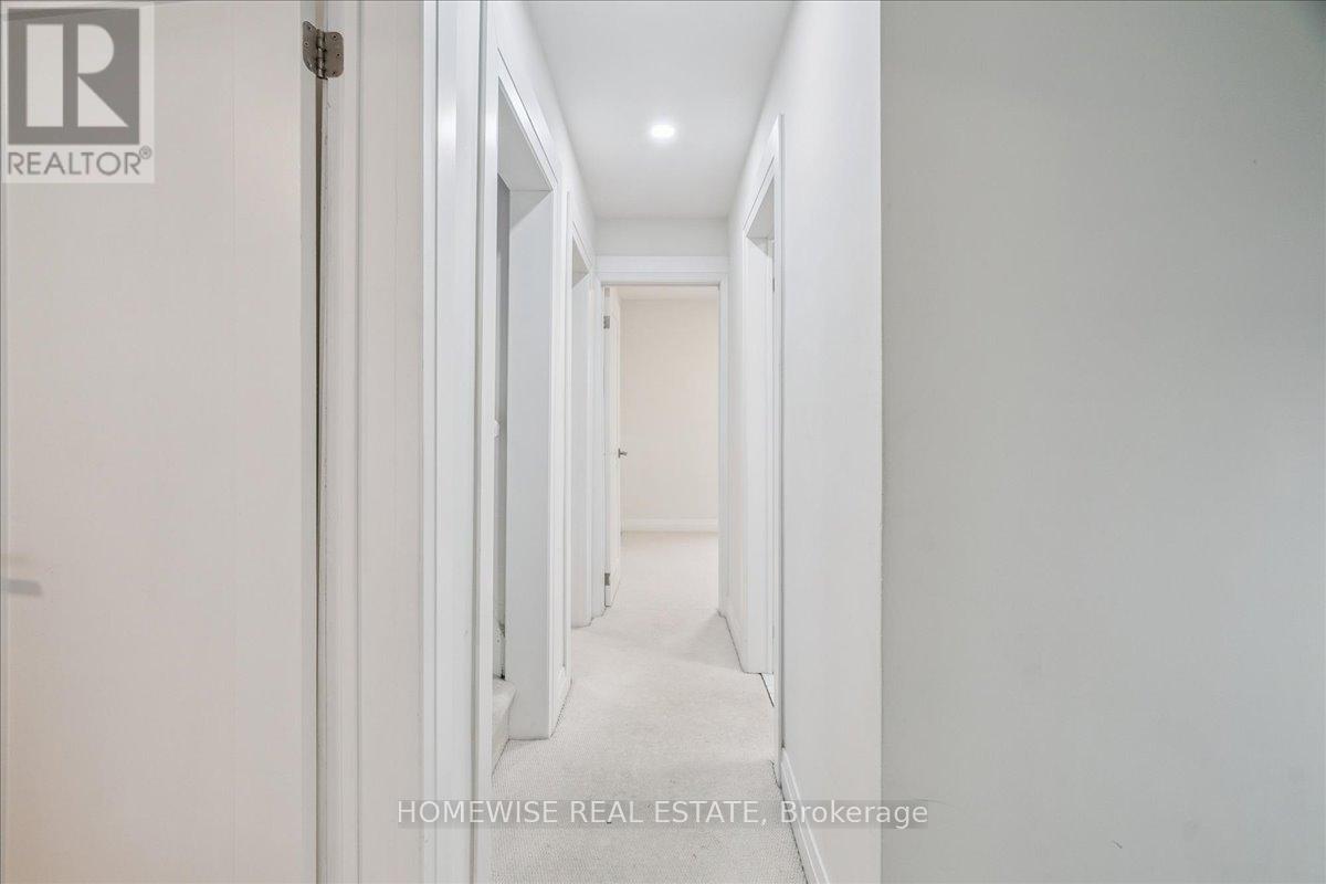 20 Greenaway Avenue, Hamilton, Ontario  L8L 6C4 - Photo 20 - X12551022