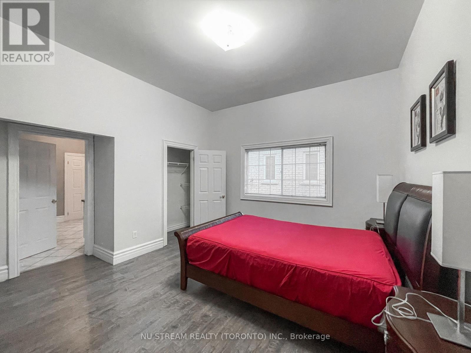 72 Snively Street, Richmond Hill, Ontario  L4E 3E6 - Photo 5 - N12552510