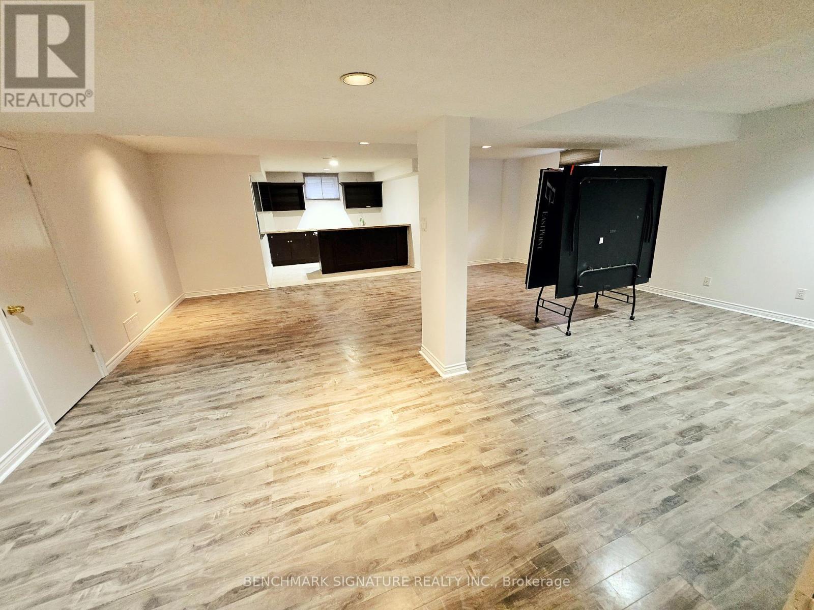 9 Hashbury Place, Markham, Ontario  L3T 7H4 - Photo 12 - N12552528