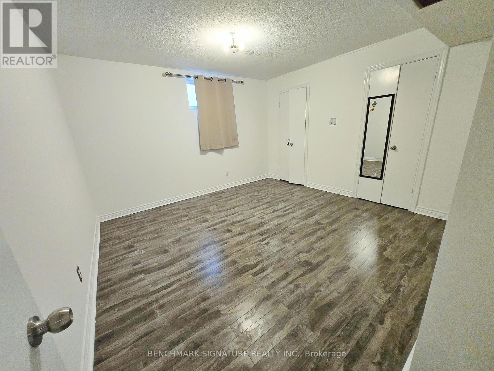 9 Hashbury Place, Markham, Ontario  L3T 7H4 - Photo 14 - N12552528