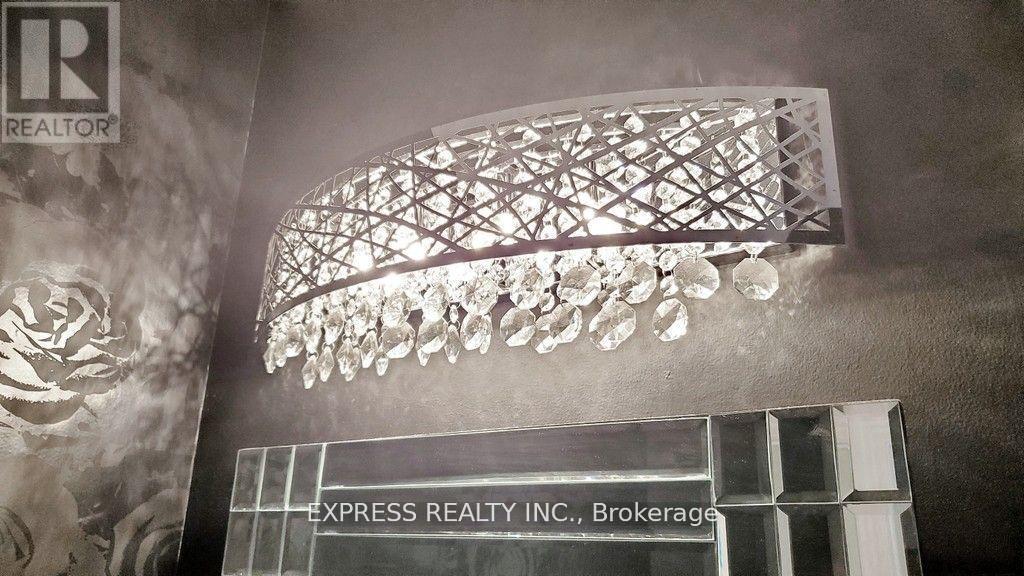 164 Mavrinac Boulevard, Aurora, Ontario  L4G 0G6 - Photo 19 - N12552596