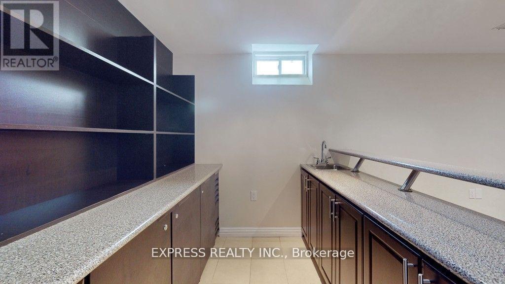 164 Mavrinac Boulevard, Aurora, Ontario  L4G 0G6 - Photo 35 - N12552596