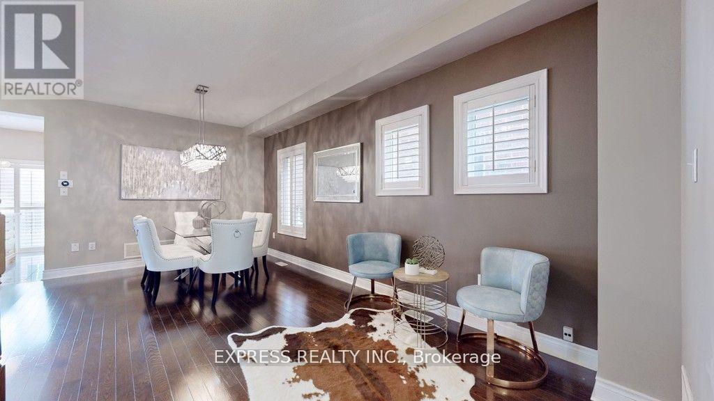 164 Mavrinac Boulevard, Aurora, Ontario  L4G 0G6 - Photo 4 - N12552596