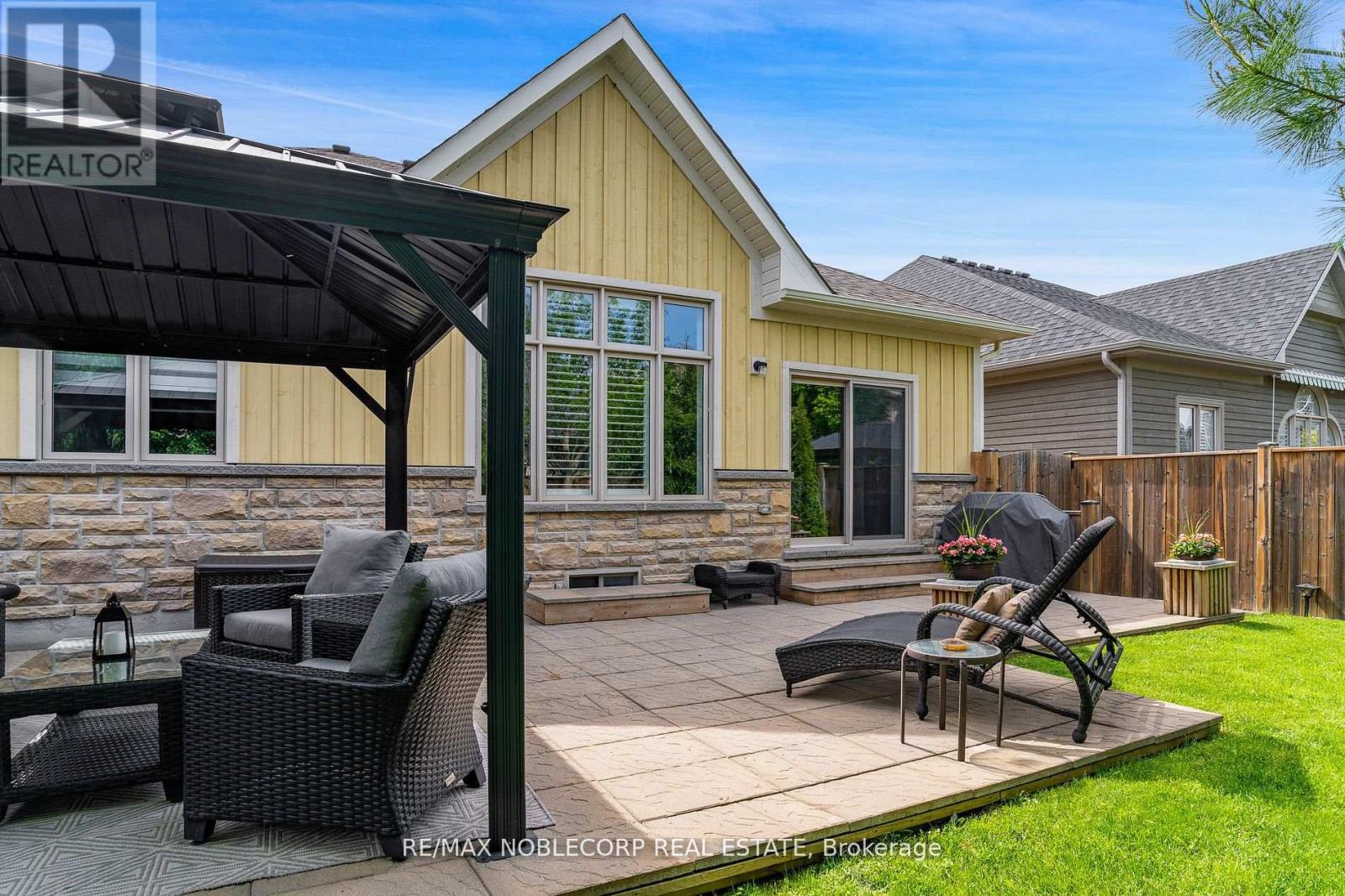 22 Hughes Street, Collingwood, Ontario  L9Y 3Z1 - Photo 34 - S12552626